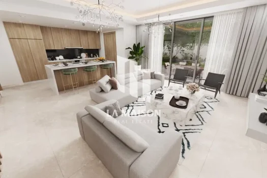 Golf View | Single Row | 4BR + M | Prime Location