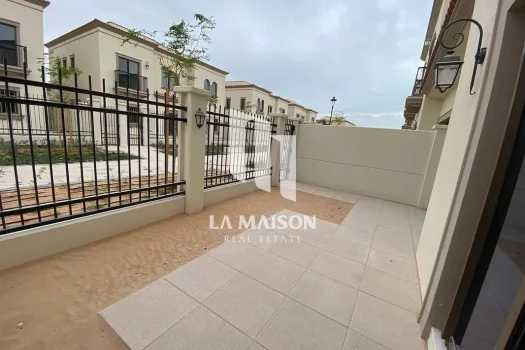 Prime Community | 3BR TH + M | Family Choice