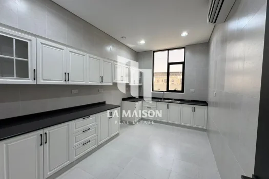 Single Row | 4BR/Maid/Driver Room | Prime Location