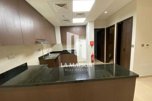 Single Row | 3BR + M | Prime Location | Casares