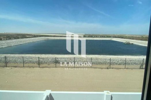 Single Row | Corner | Lake View | Private Garden