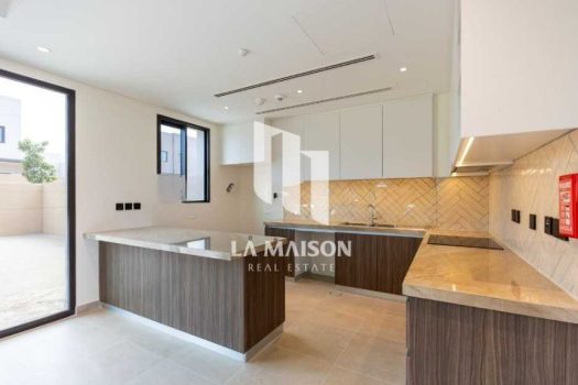 Big Garden Space | G+1 | Corner | Hot Deal