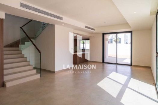 Single Row | Corner | 4BR + M | Premium Community