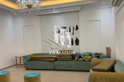 Family Living | 12 BR + Majleses + M | Elevator