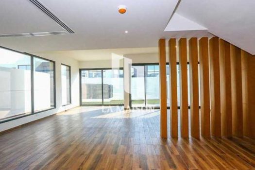 Premium Villa | 5BR + M | Single Row | Corner