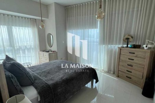 Renovated 2BR | Full Sea View | Prime Location