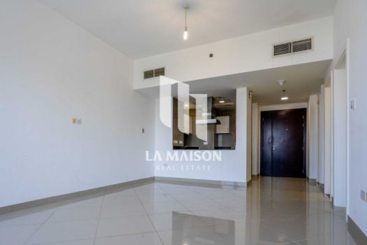 Sea View | High Floor | Ready to move in | Store