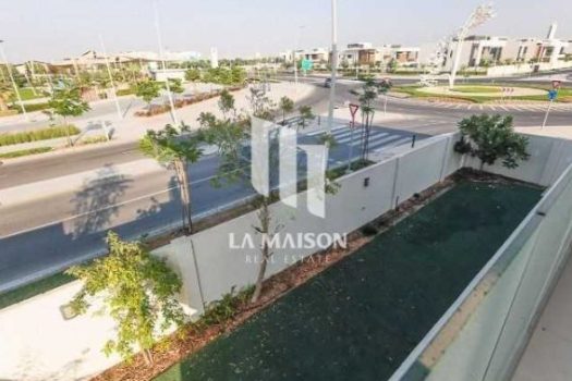 Single Row | Corner | Maid Room | Ready to move