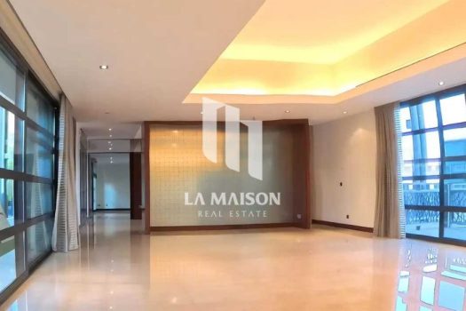 Waterfront Villa | 4BR + M | VIP Location